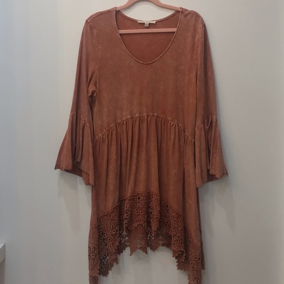 Boutique Distressed Boho Tunic size Medium - Picture 5 of 13